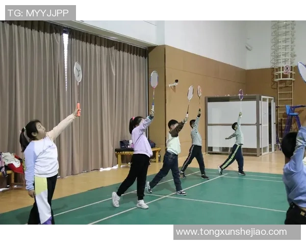 羽毛球新手必看：从零开始的实用技巧与训练方法全攻略