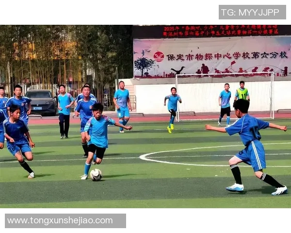 刘芳独家分享足球心得与技巧助你提升球技的秘诀与经验